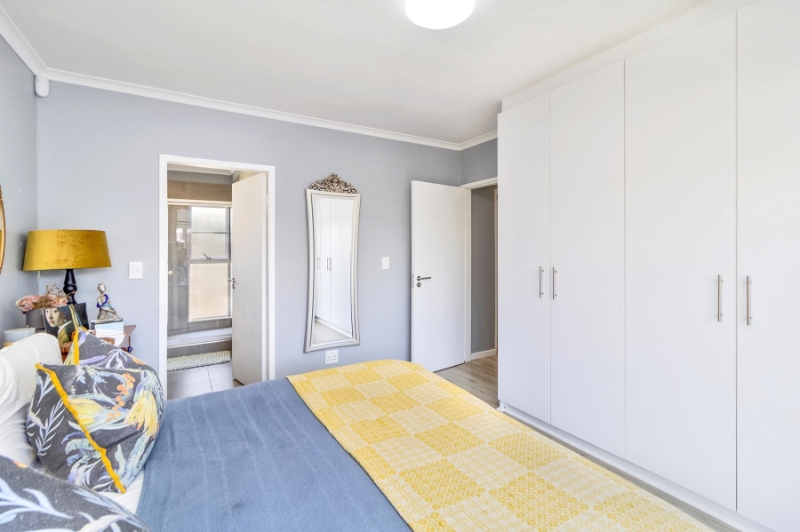 3 Bedroom Property for Sale in Burgundy Estate Western Cape